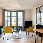 Clos Castel Hotel