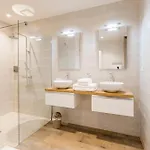 Clos Castel Hotel