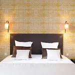 Clos Castel Hotel 4*