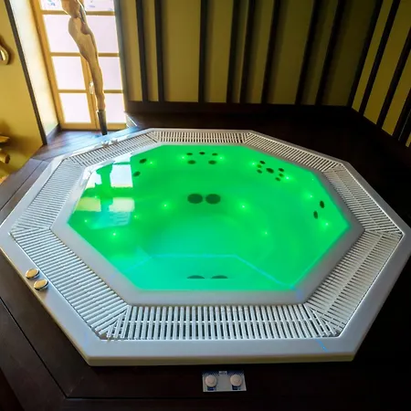 מלון Clos Castel