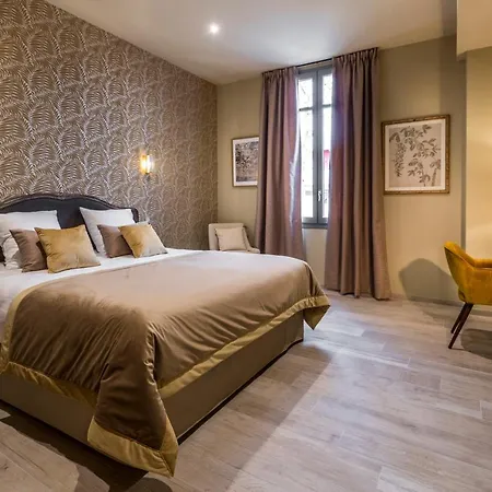 מלון Clos Castel