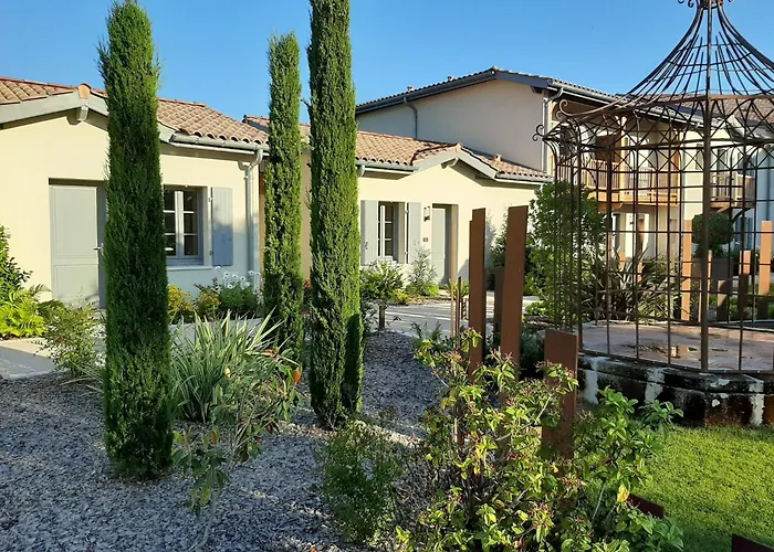 Clos Castel 4* Casteljaloux