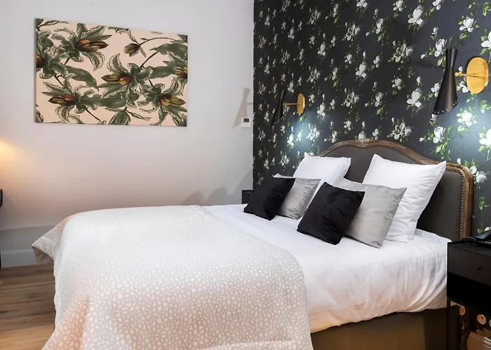 Hotel Clos Castel 4*