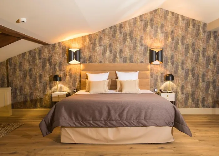 Clos Castel 4* Casteljaloux