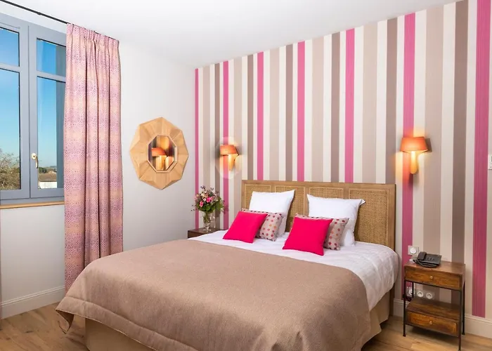 Clos Castel Hotel 4*